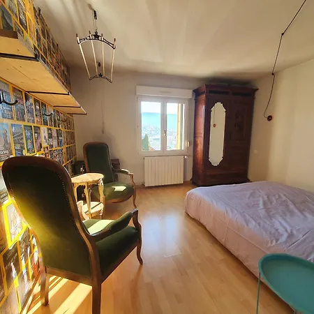 木屋 Chez Georgette*** 热拉梅